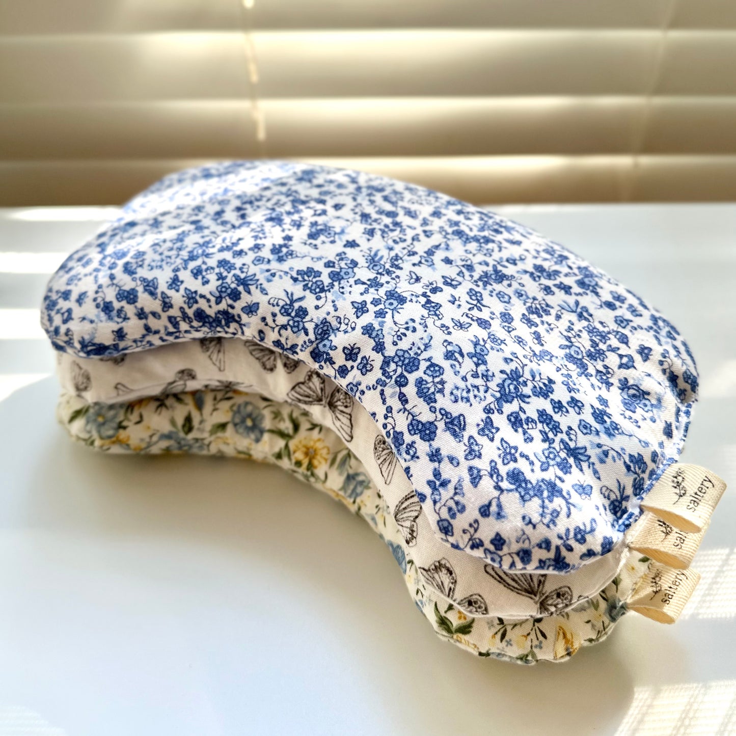 Bean-shaped Heating Pad